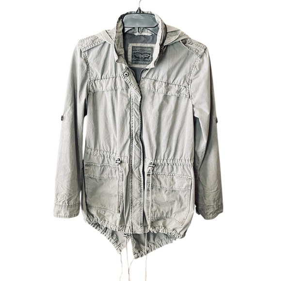 Levi’s women’s hooded utility jacket roll tab sleeves drawstring waist SZ S gray - Picture 1 of 16